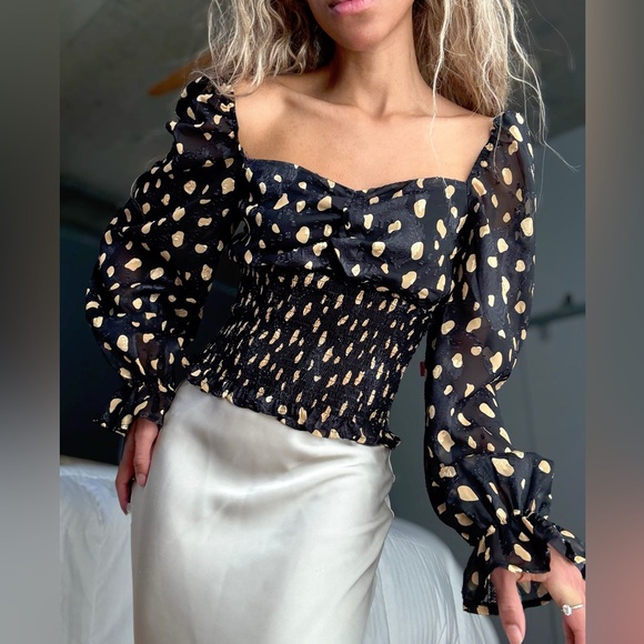 Lulus Tops - Lulus Polka Dot Sweetheart Neckline Lantern Sleeve Smocked Top